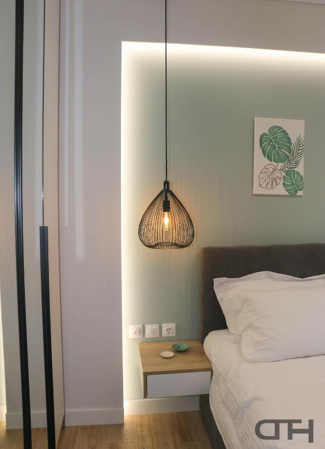 Luxury 80M2 Apartment With Balcony Downtown เทสซาโลนิกิ ภายนอก รูปภาพ