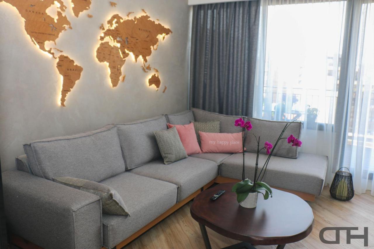 Luxury 80M2 Apartment With Balcony Downtown เทสซาโลนิกิ ภายนอก รูปภาพ