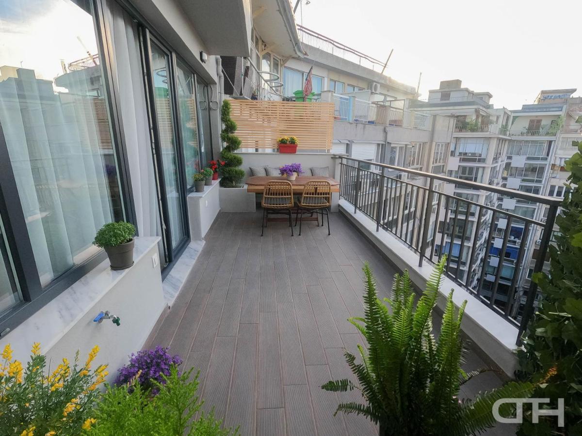 Luxury 80M2 Apartment With Balcony Downtown เทสซาโลนิกิ ภายนอก รูปภาพ