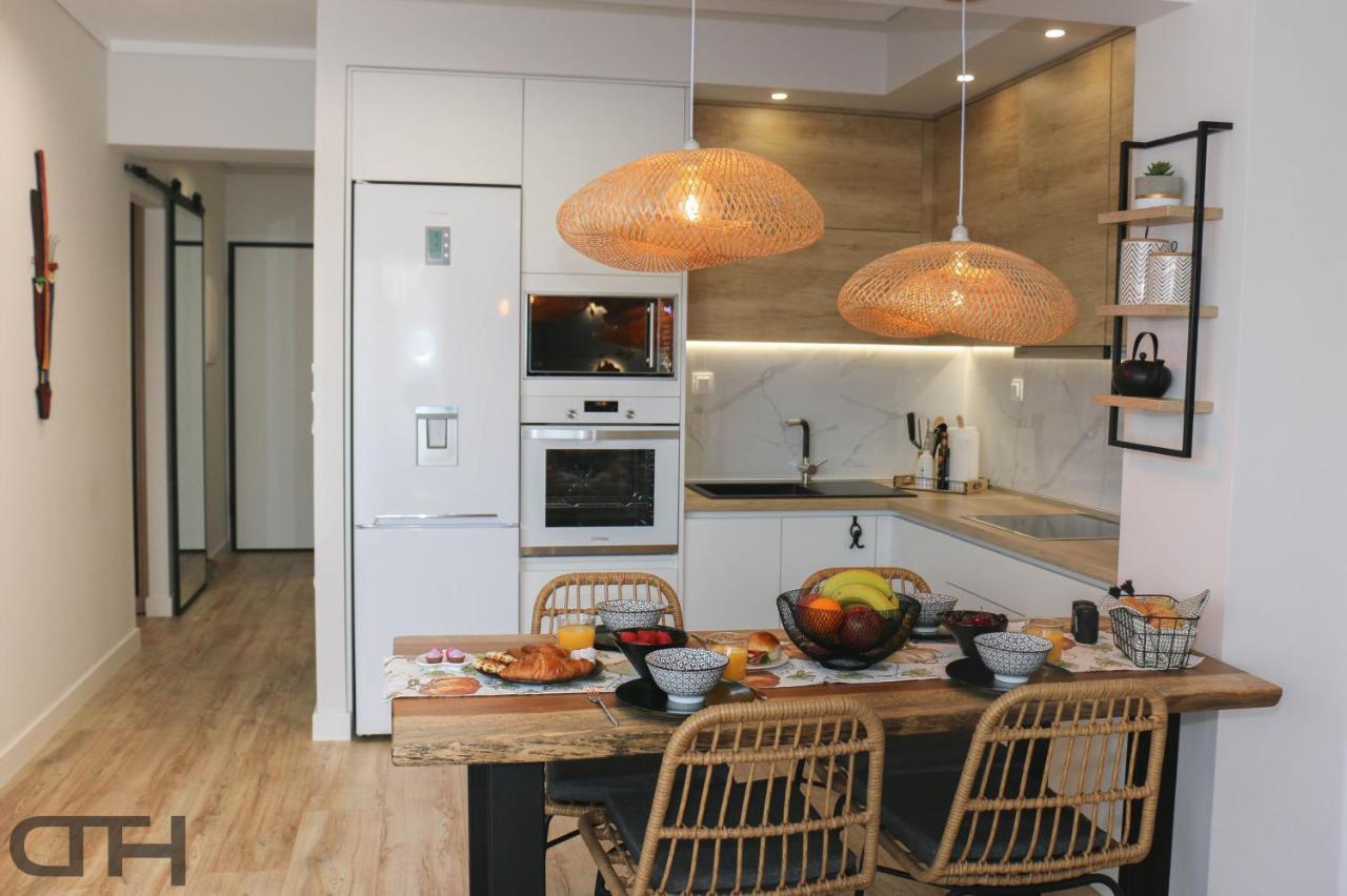 Luxury 80M2 Apartment With Balcony Downtown เทสซาโลนิกิ ภายนอก รูปภาพ